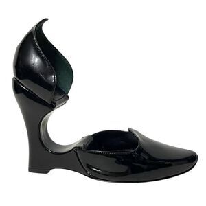 NWOB LOUIS VUITTON Authentic Extreme Babouche Cutout Archless Rip-Off Pumps 37